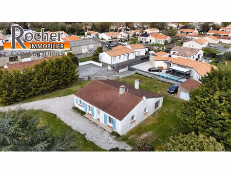 maison 5 pièces 130 m2 sur 1766m² de terrain