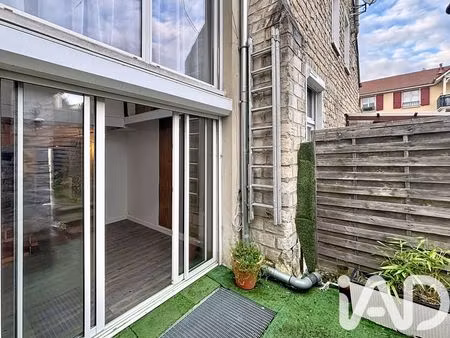 triplex à mériel (95630)