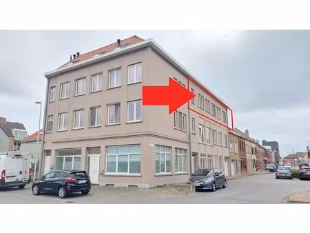 appartement te huur in bredene met 3 slaapkamers