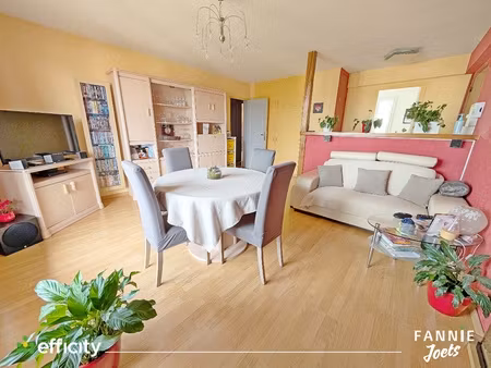 appartement 4 pièces - 82 m²