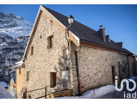maison traditionnelle à villar-d’arene (05480)