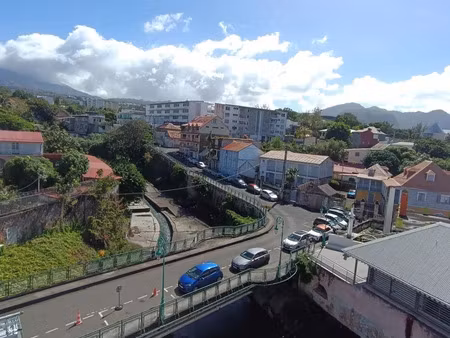 appartement à basse-terre (97100)