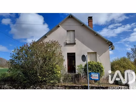 maison de village à chamborand (23240)