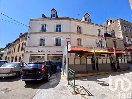 immeuble à bais (53160)