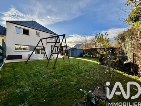 pavillon à l’huisserie (53970)