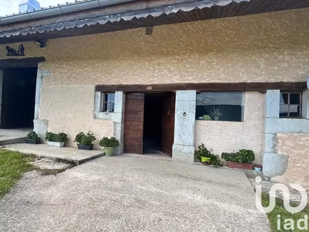 maison de campagne à châtelblanc (25240)