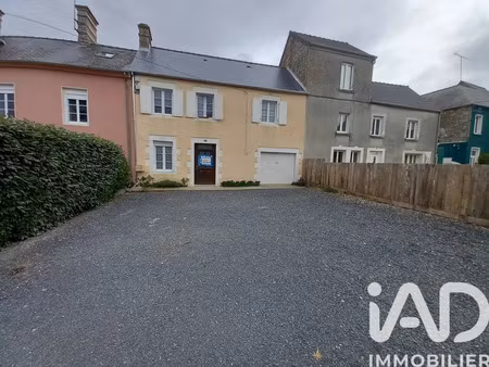maison de ville à pré-en-pail (53140)