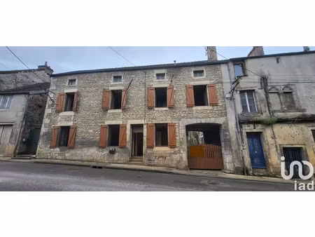 maison de village à laignes (21330)