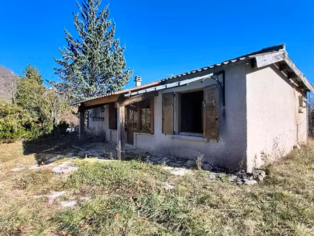 maison de campagne à les omergues (04200)