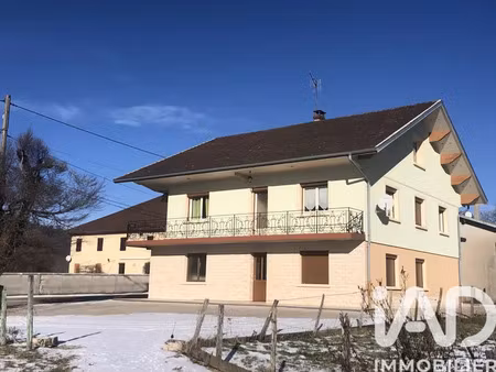 maison à vieu-d’izenave (01430)