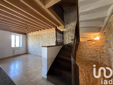 maison de village à neuville-sur-ain (01160)