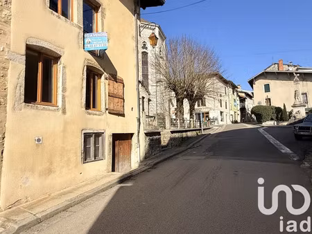 maison de village à poncin (01450)