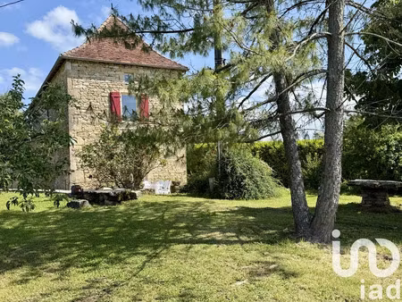 maison traditionnelle à lissac-et-mouret (46100)