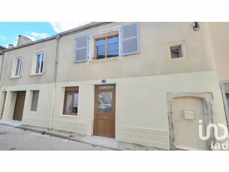 maison à châteauvillain (52120)
