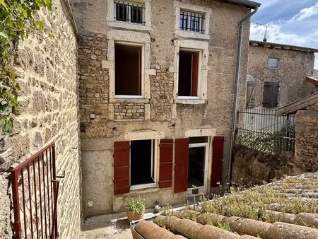 maison de village à dompierre-les-ormes (71520)