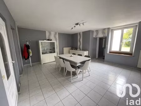 maison à poissons (52230)