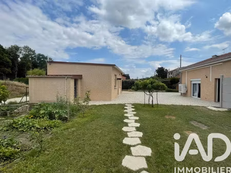 maison de village à wassy (52130)