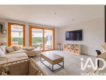 appartement à saint-jeoire-prieuré (73190)