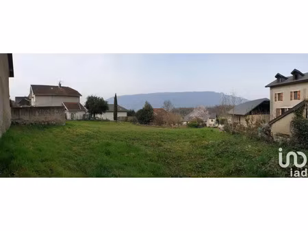 terrain à viviers-du-lac (73420)