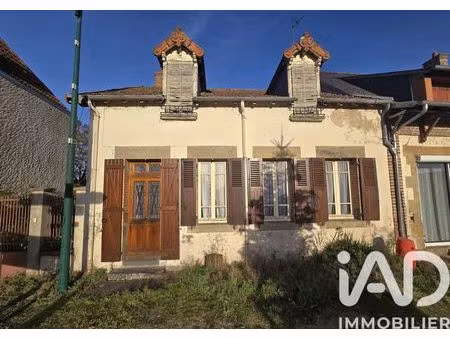 maison à saint-ennemond (03400)