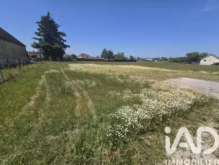 terrain à bâtir à saint-pourçain-sur-sioule (03500)
