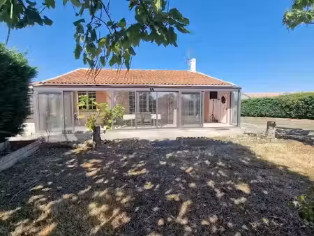 vente maison 4 pièces 131 m² à saint-sulpice-d'arnoult (17250)  174 900 €