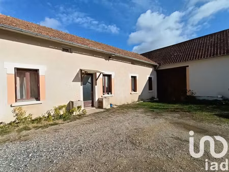 maison à saint-rémy-en-rollat (03110)