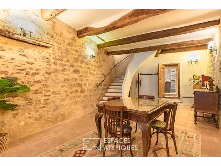 élégante maison en pierre dans le centre historique de lagrasse ? un bien d'exception