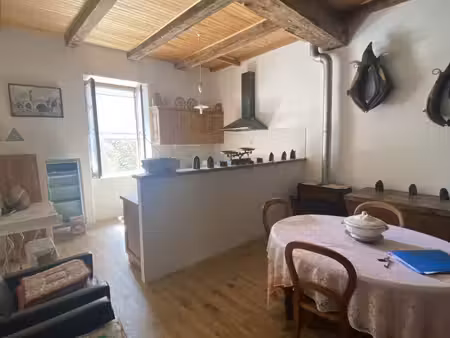 maison de village à saint-sernin-sur-rance (12380)