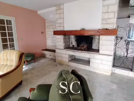 maison traditionnelle à foulayronnes (47510)