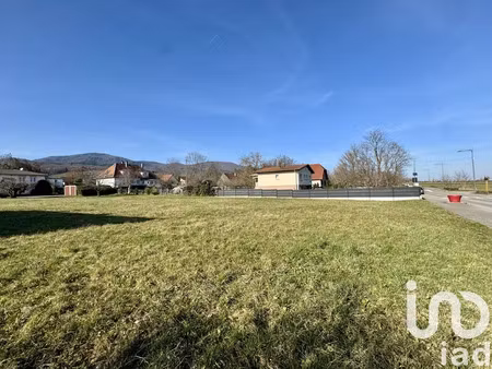 terrain à uffholtz (68700)