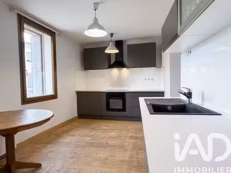 maison de village à espeluche (26780)