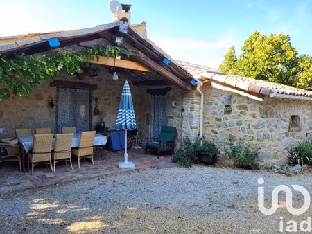 maison à roussieux (26510)
