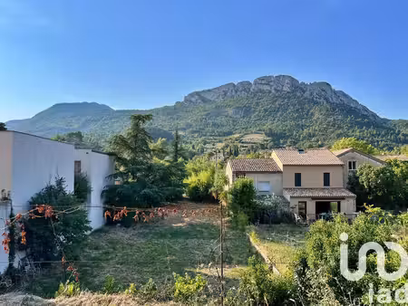 terrain à bâtir à buis-les-baronnies (26170)