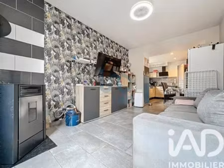maison à deville (08800)