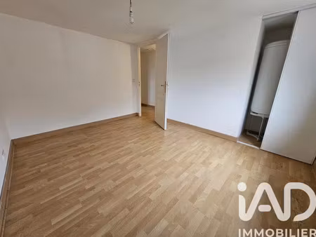 maison à baâlons (08430)