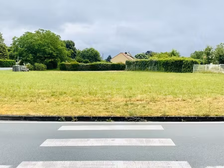 terrain à bâtir à le blanc (36300)