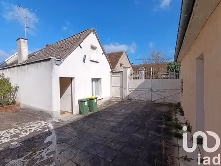 maison de ville à luçay-le-mâle (36360)