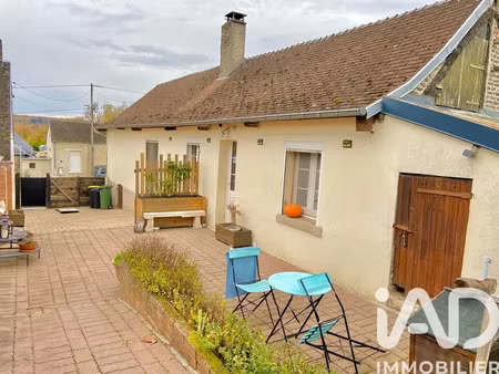 maison de village à la neuville-en-beine (02300)
