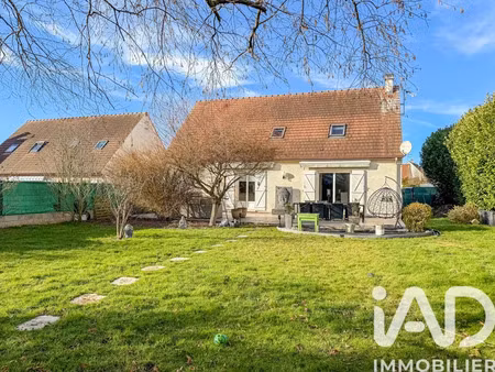 maison à belleu (02200)