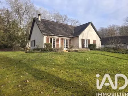 maison à la ferté-saint-cyr (41220)