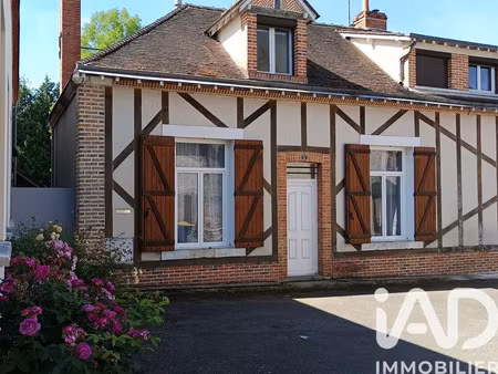 maison à la ferté-saint-cyr (41220)