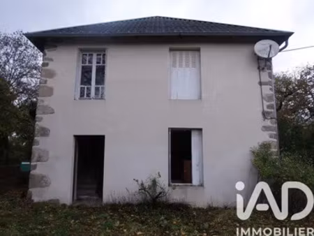 maison de village à condat-en-combraille (63380)