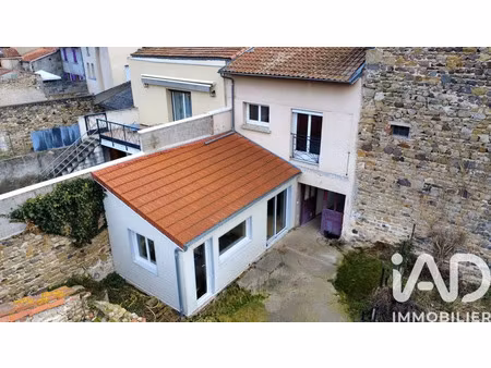 maison de ville à coudes (63114)