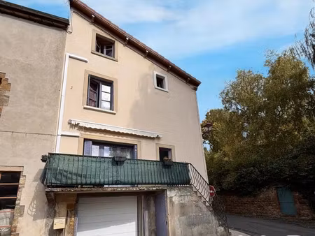 maison de ville à vic-le-comte (63270)