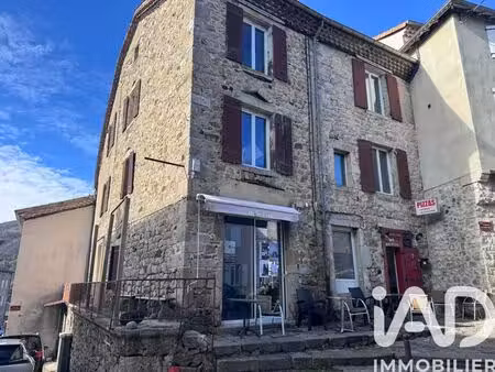 immeuble à vallées-d’antraigues-asperjoc (07530)