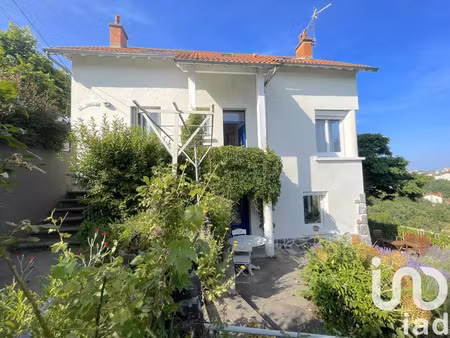 maison à châtel-guyon (63140)