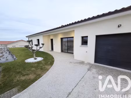maison à peaugres (07340)