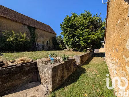 maison de village à domfront-en-champagne (72240)