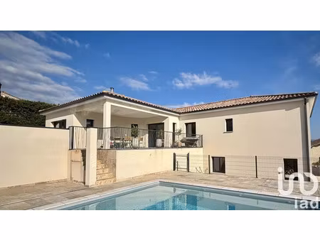 maison traditionnelle à lachapelle-sous-aubenas (07200)
